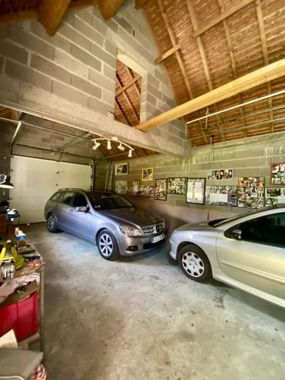 Image No.18-3 Bed House for sale