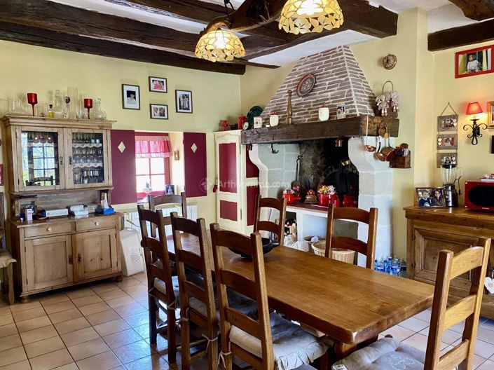 Image No.9-3 Bed House for sale