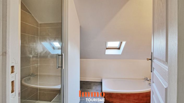 Image No.13-Maison de 7 chambres à vendre à Vierzon