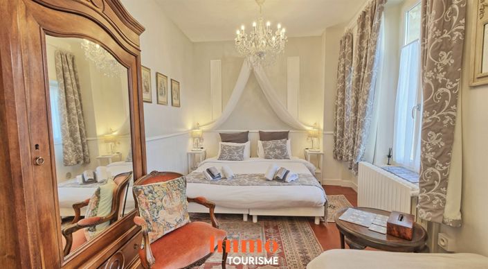 Image No.8-House for sale