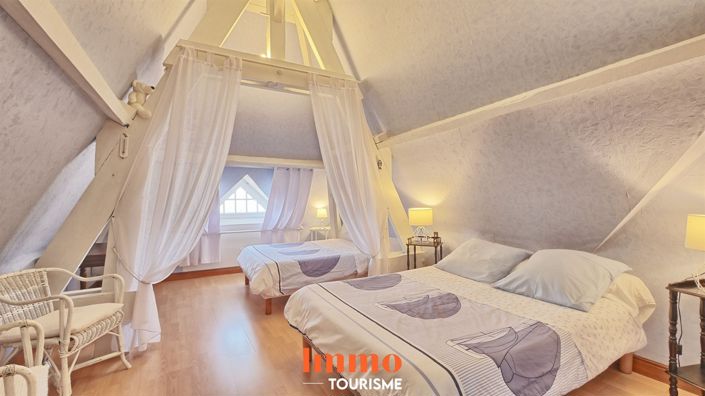 Image No.13-House for sale