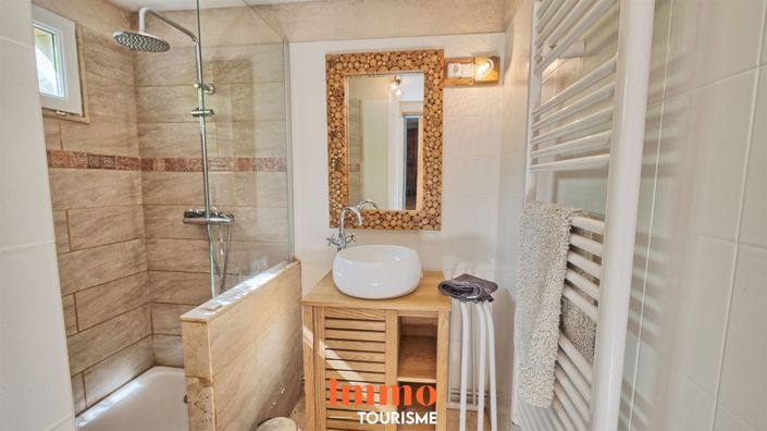 Image No.15-Maison de 4 chambres à vendre à Nouans-les-Fontaines