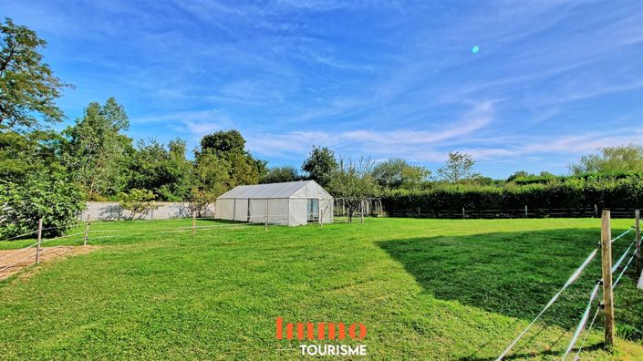 Image No.24-11 Bed House for sale