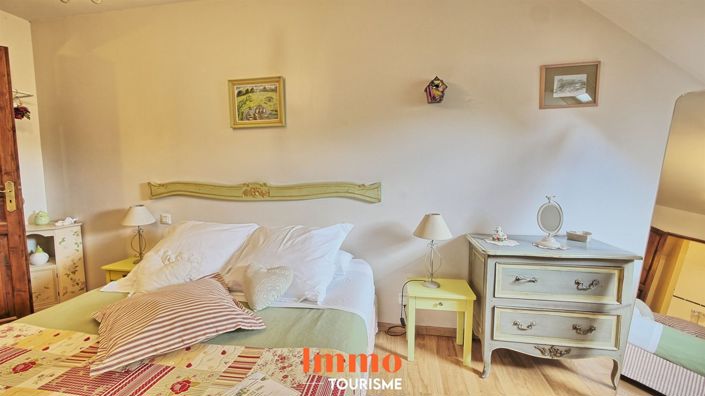 Image No.8-11 Bed House for sale