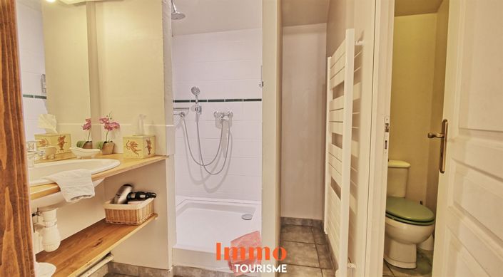 Image No.9-11 Bed House for sale