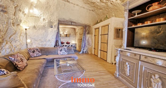 Image No.11-7 Bed House for sale