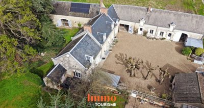 1 - Contres, House