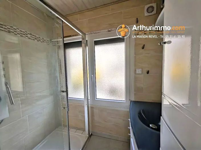 Image No.10-2 Bed House for sale