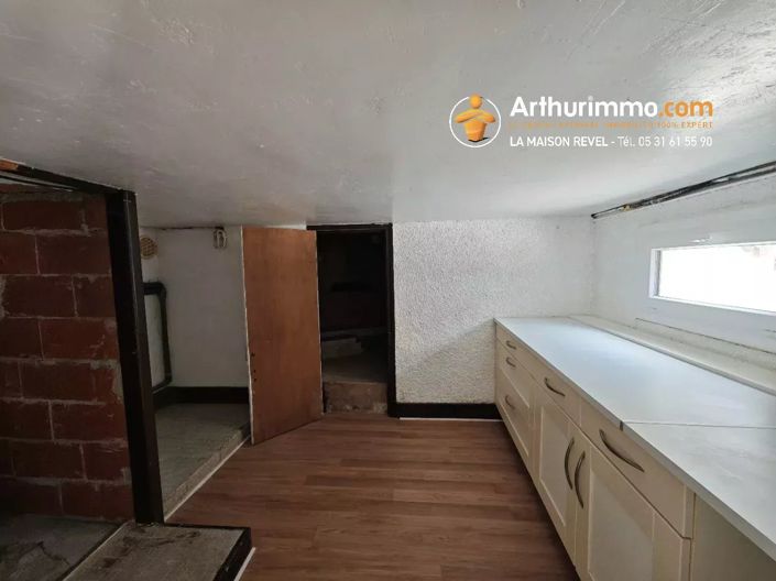 Image No.13-2 Bed House for sale