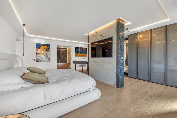 Image No.14-5 Bed Apartment for sale