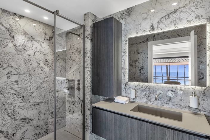 Image No.24-5 Bed Apartment for sale