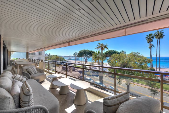 Image No.8-5 Bed Apartment for sale