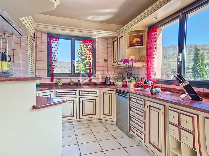 Image No.7-4 Bed House for sale