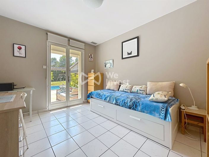 Image No.11-4 Bed House for sale