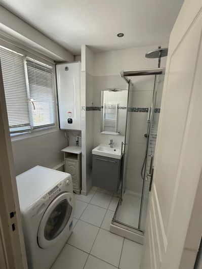 Image No.17-2 Bed Apartment for sale