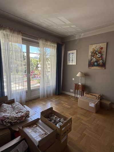 Image No.18-2 Bed Apartment for sale