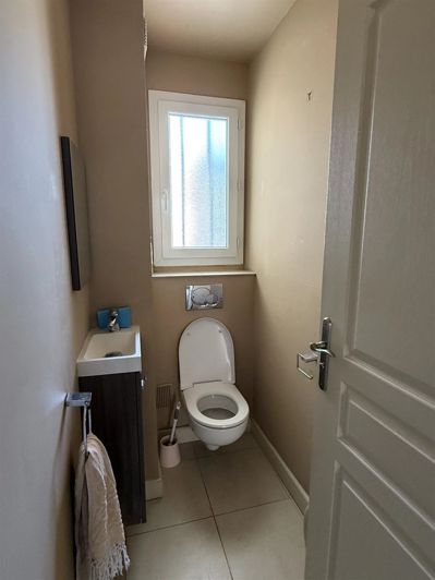 Image No.22-2 Bed Apartment for sale