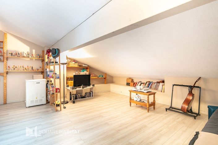 Image No.10-3 Bed Apartment for sale