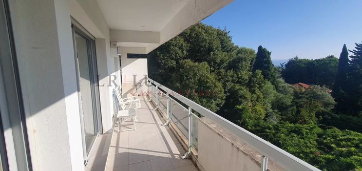 Image No.2-Appartement de 2 chambres à vendre à Antibes