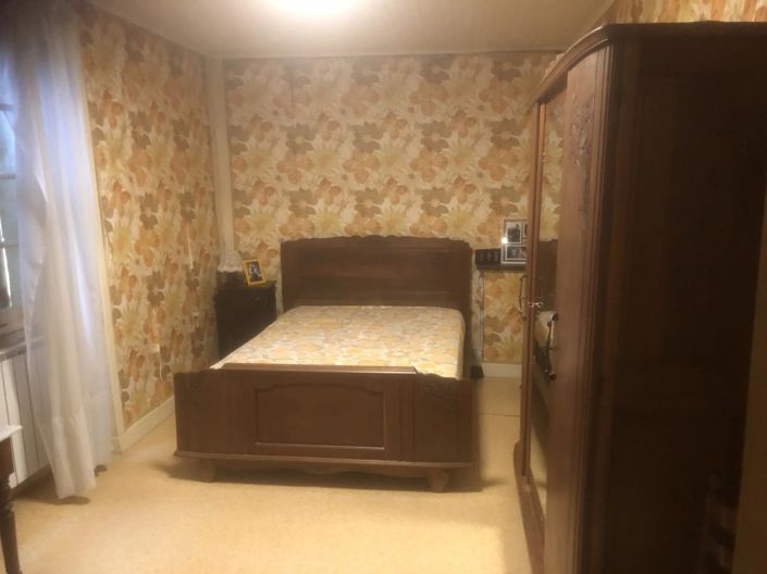 Image No.5-Maison de 2 chambres à vendre à Gourdon