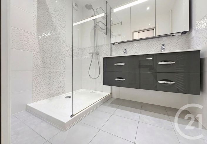 Image No.11-Appartement de 2 chambres à vendre à Mandelieu-la-Napoule