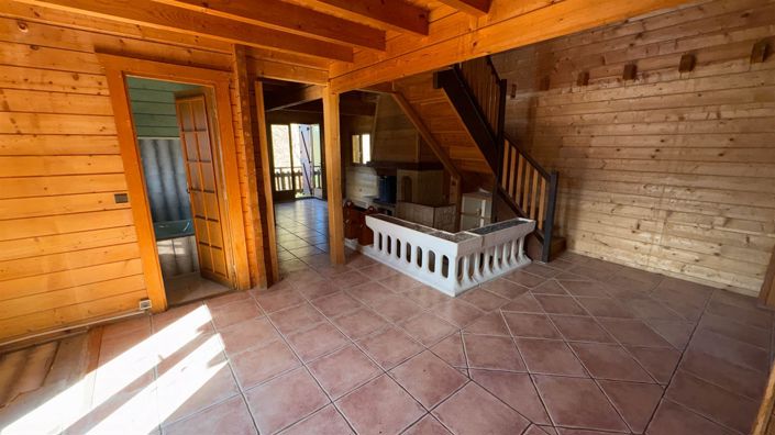 Image No.6-5 Bed House for sale