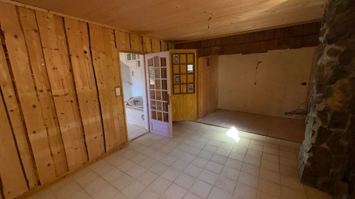 Image No.7-5 Bed House for sale
