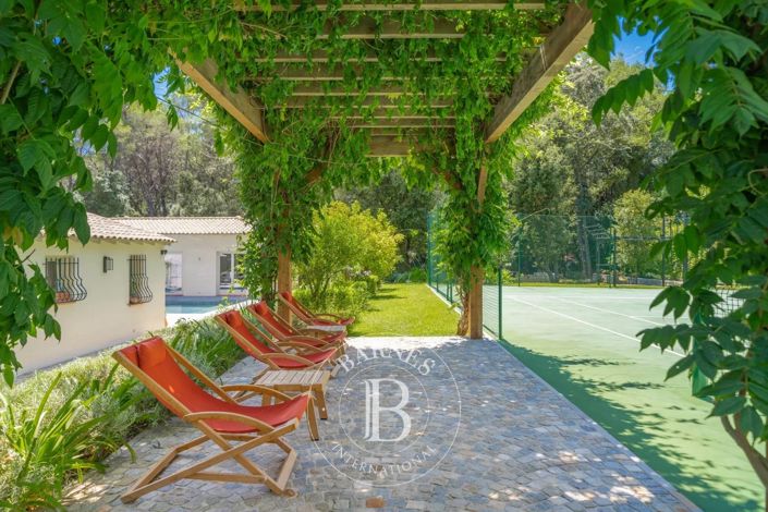 Image No.13-7 Bed House for sale