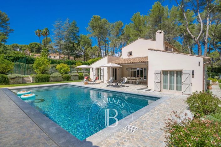 Image No.5-7 Bed House for sale