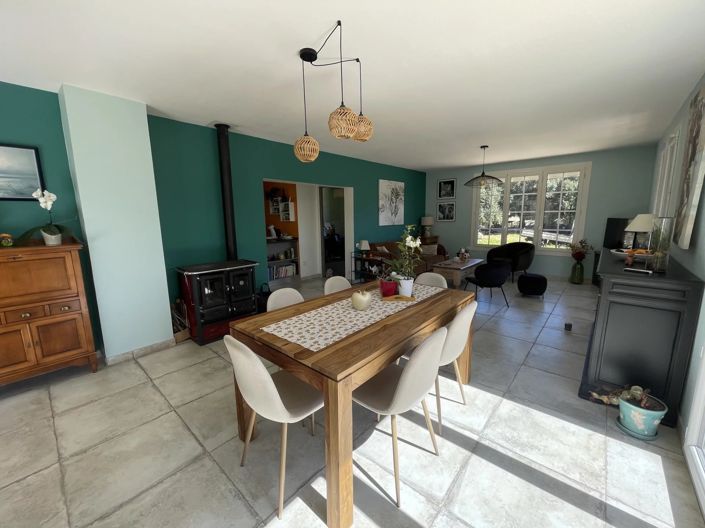 Image No.5-House for sale