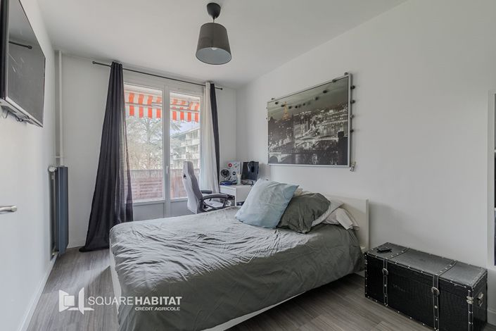 Image No.4-Appartement de 2 chambres à vendre à Décines-Charpieu