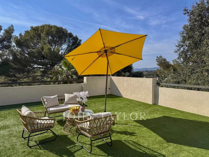 Image No.9-House for sale