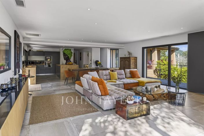 Image No.6-Maison de 5 chambres à vendre à Sanary-sur-Mer