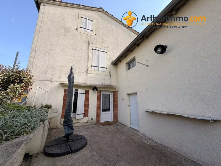 Image No.11-2 Bed House for sale