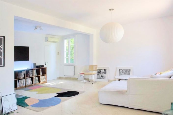 Image No.3-3 Bed House for sale