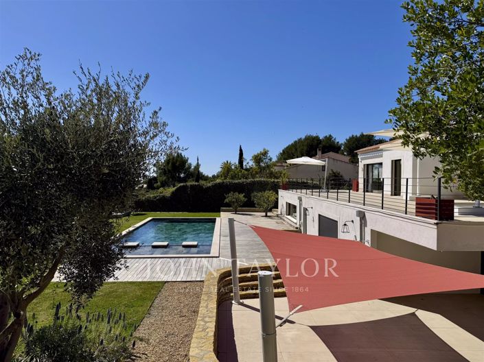 Image No.5-House for sale