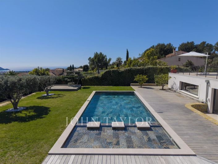 Image No.8-House for sale