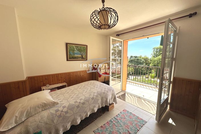 Image No.12-3 Bed House for sale