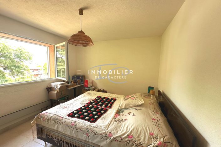 Image No.15-3 Bed House for sale