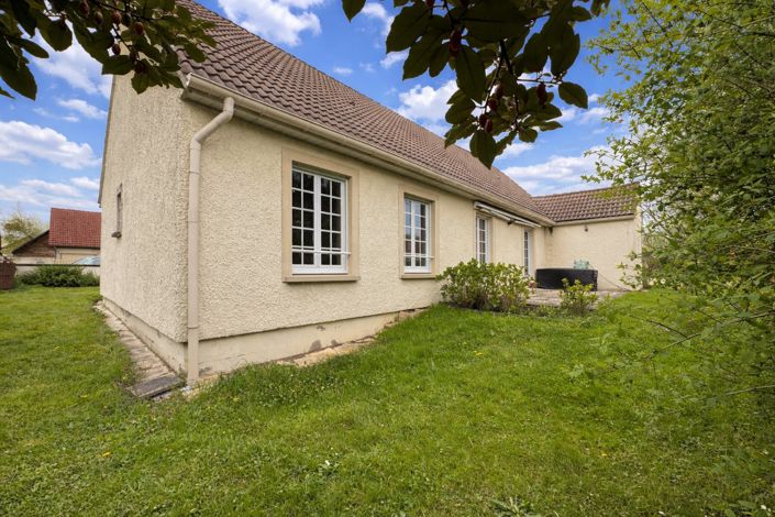 Image No.14-4 Bed House for sale