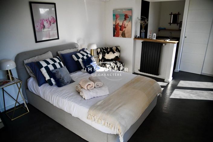 Image No.18-4 Bed House for sale