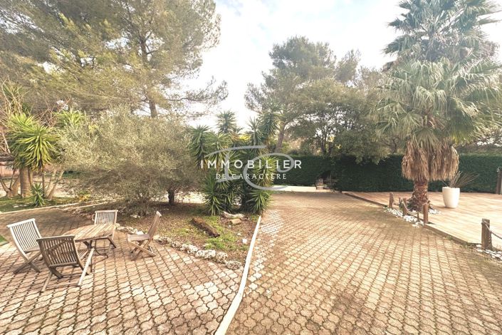 Image No.13-4 Bed House for sale