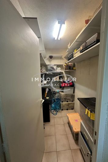 Image No.15-3 Bed House for sale