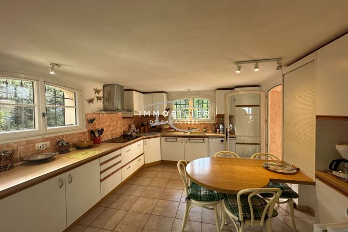 Image No.5-3 Bed House for sale