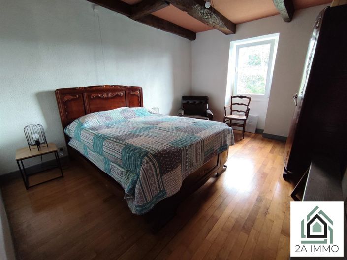 Image No.10-2 Bed House for sale