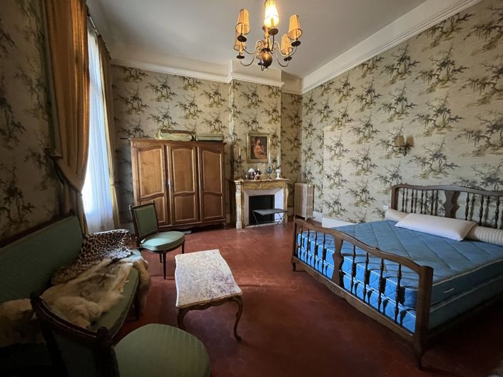 Image No.13-9 Bed House for sale