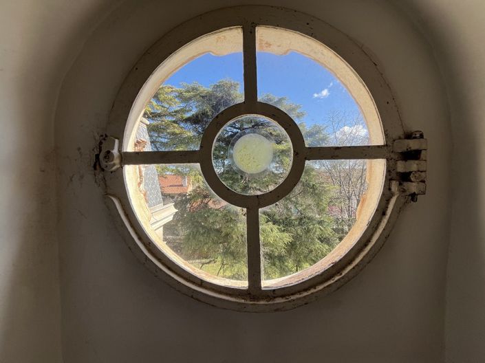 Image No.18-9 Bed House for sale