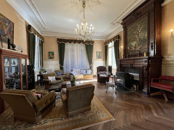 Image No.4-9 Bed House for sale