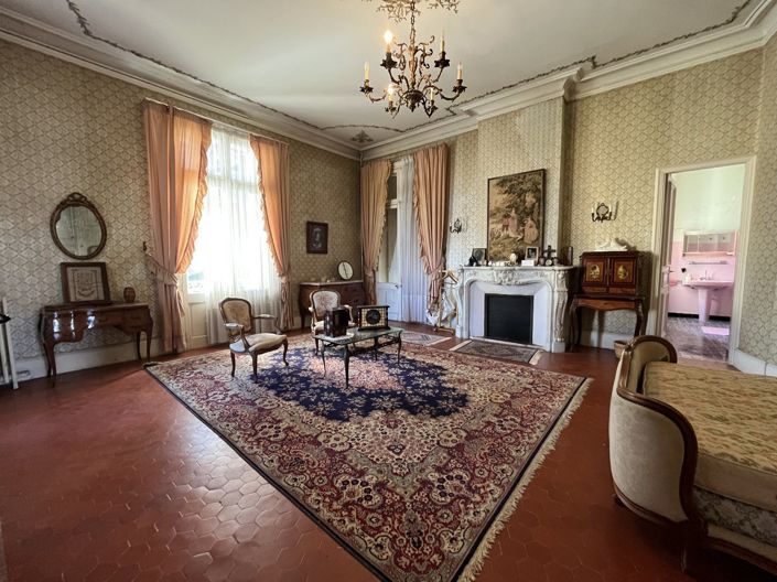 Image No.9-9 Bed House for sale