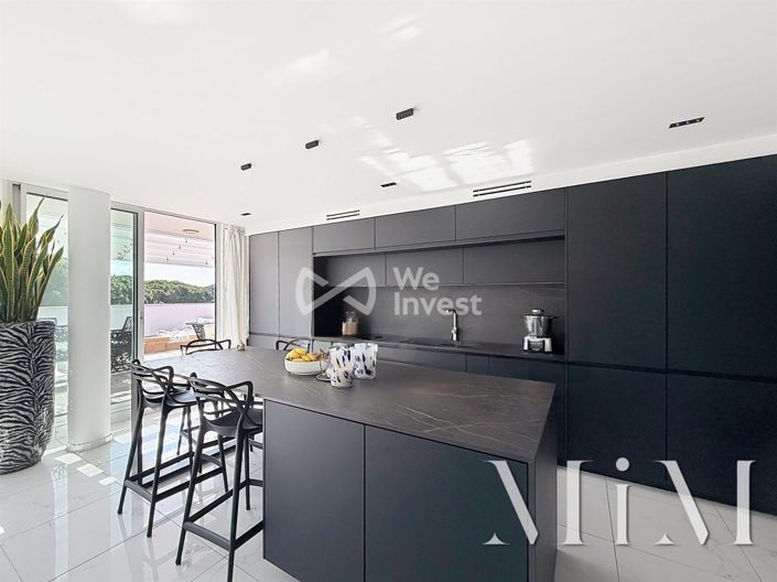 Image No.22-3 Bed Apartment for sale